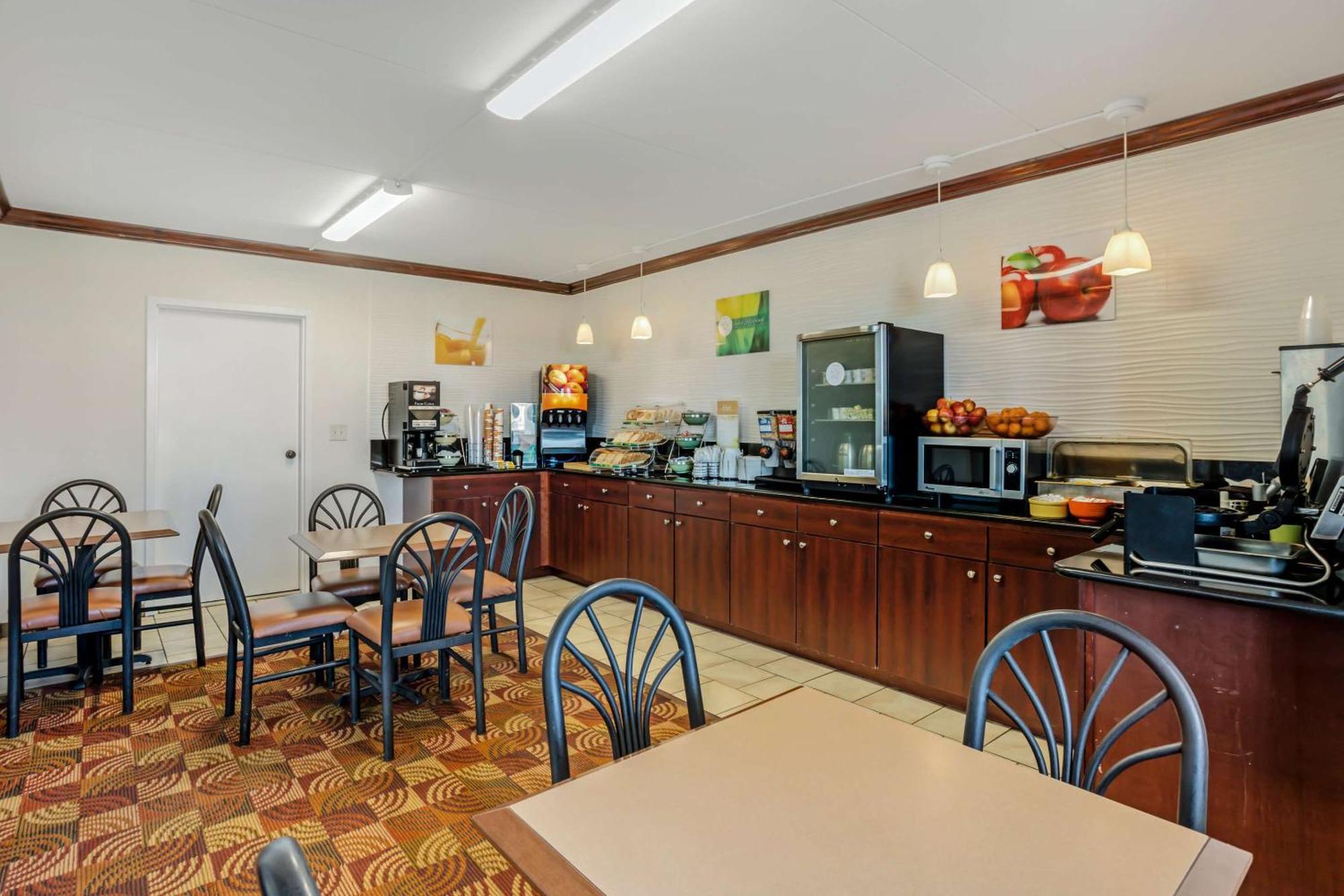 Quality Inn Enola - HarrisburgHarrisburg  Kültér fotó